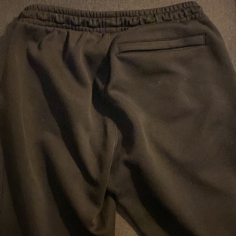Men’s adidas adicolor neuclassic joggers. So medium - Picture 7 of 7